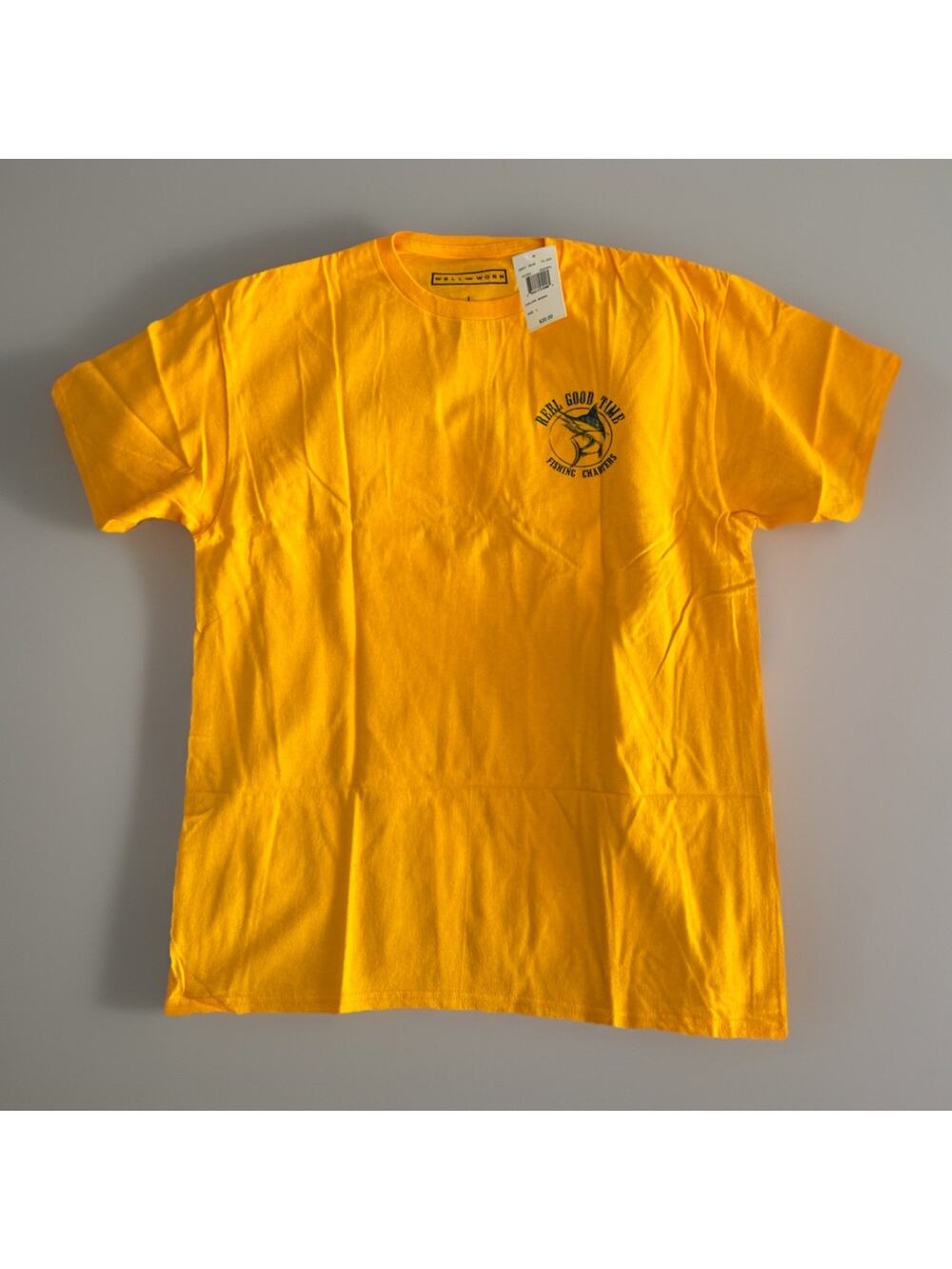 Well Worn Mens Reel Good Time Fishing Charters Gold Shirt New L